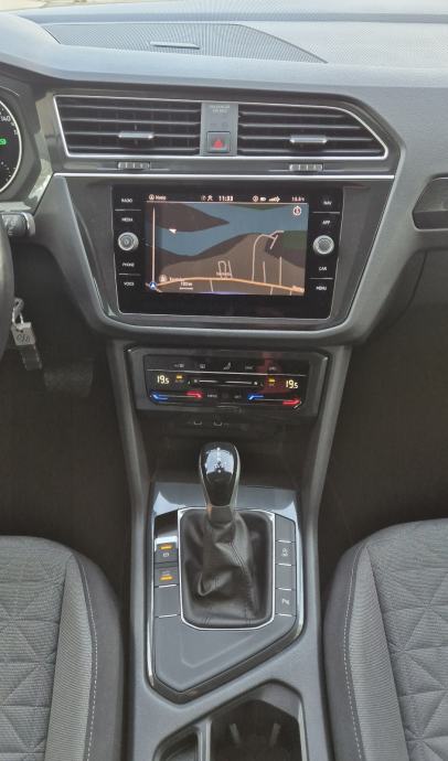 VW TIGUAN 2.0TDI 150KS LIFE AUTOMATIK REG 11/2027, fotografija 13