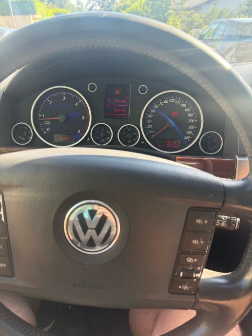VW Touareg 2,5 R5 TDI 198000 km DRUGI VLASNIK, KUKA, fotografija 10