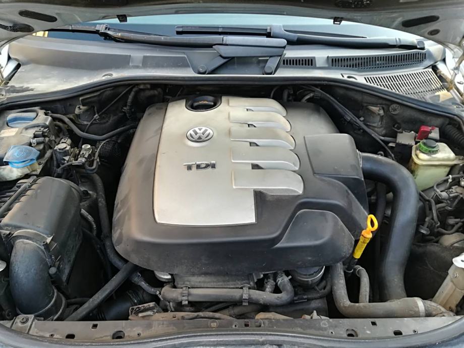 Двигатель r5 tdi