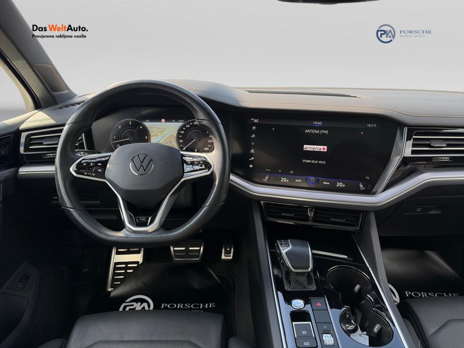 VW Touareg 3.0 V6 TDI 4M R-Line, fotografija 12