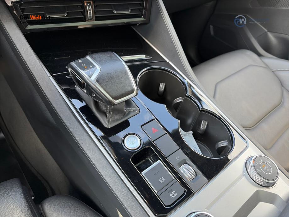 VW Touareg 3.0 V6 TDI 4M R-Line, fotografija 19