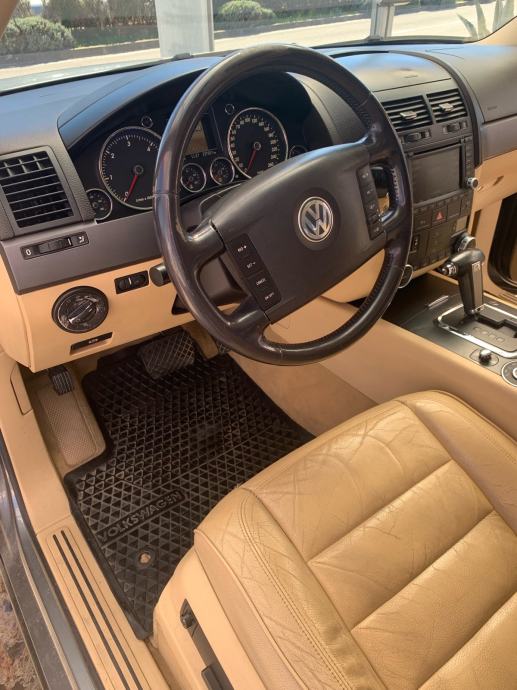 VW Touareg 3,0 V6 TDI automatik, fotografija 3