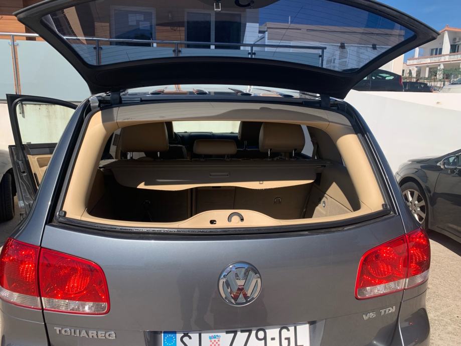 VW Touareg 3,0 V6 TDI automatik, fotografija 14