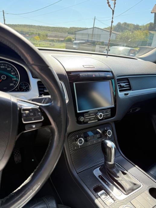 VW Touareg 3,0 V6 TDI BMT, fotografija 7
