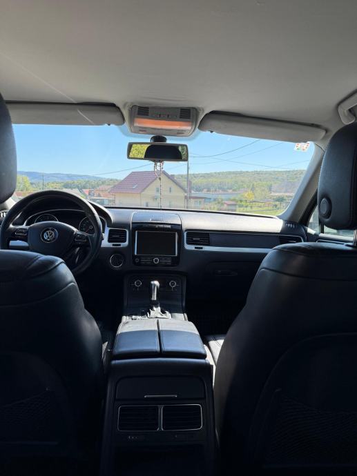 VW Touareg 3,0 V6 TDI BMT, fotografija 8