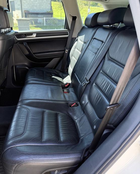 VW Touareg 3,0 V6 TDI BMT, fotografija 13