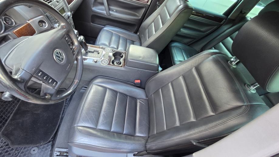 VW Touareg 3,2 VR6 automatik, benzin, registriran 12/26, zračni ovjes, pogled izvana - slika 5