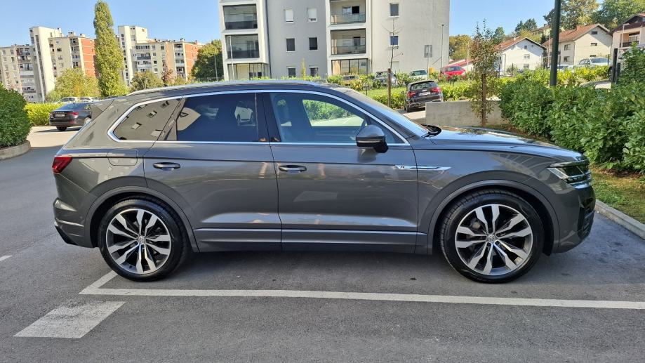 VW Touareg 3.0 TDI 4Motion R-Line, fotografija 7