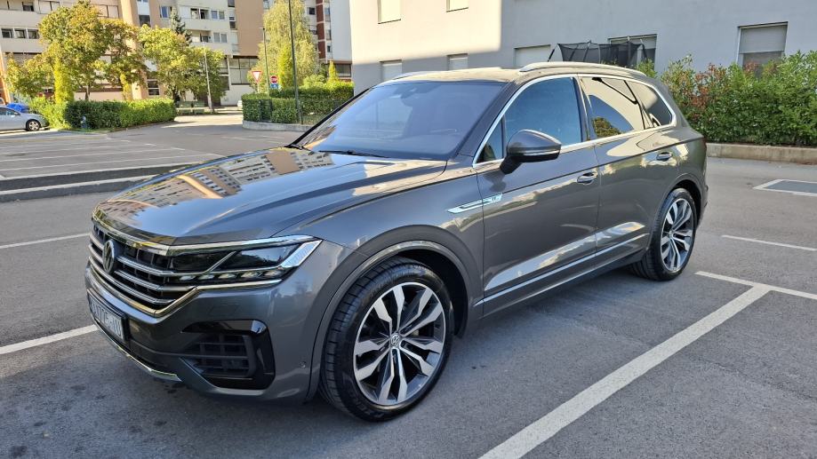 VW Touareg 3.0 TDI 4Motion R-Line, fotografija 5