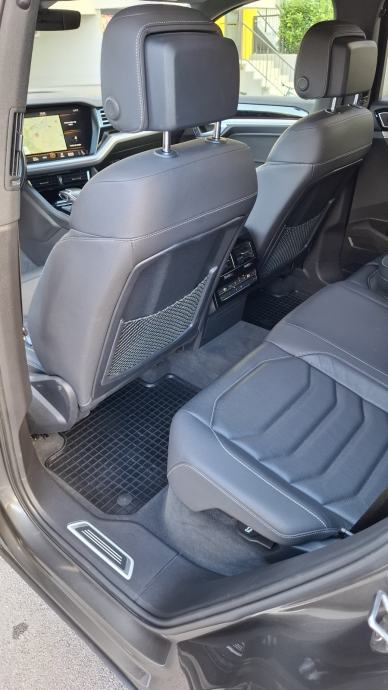 VW Touareg 3.0 TDI 4Motion R-Line, fotografija 15