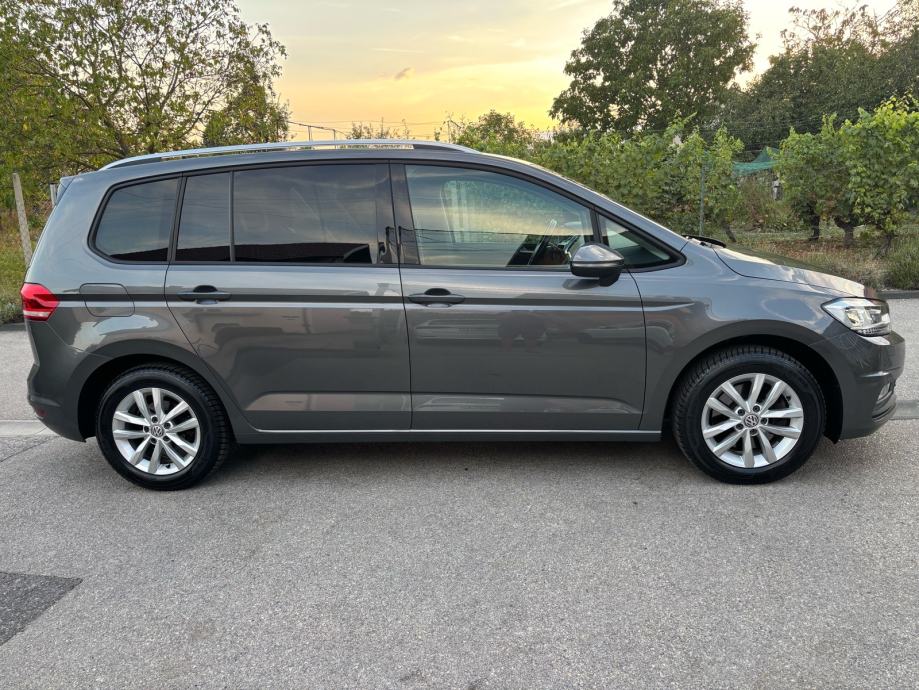 VW Touran 1,2 TSI, fotografija 4