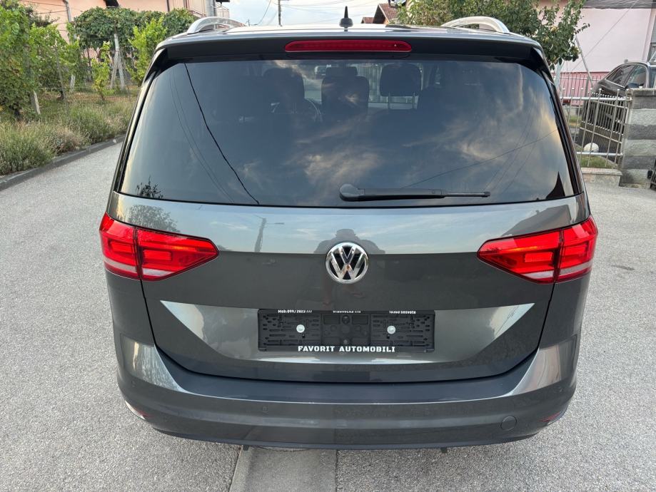 VW Touran 1,2 TSI, fotografija 6