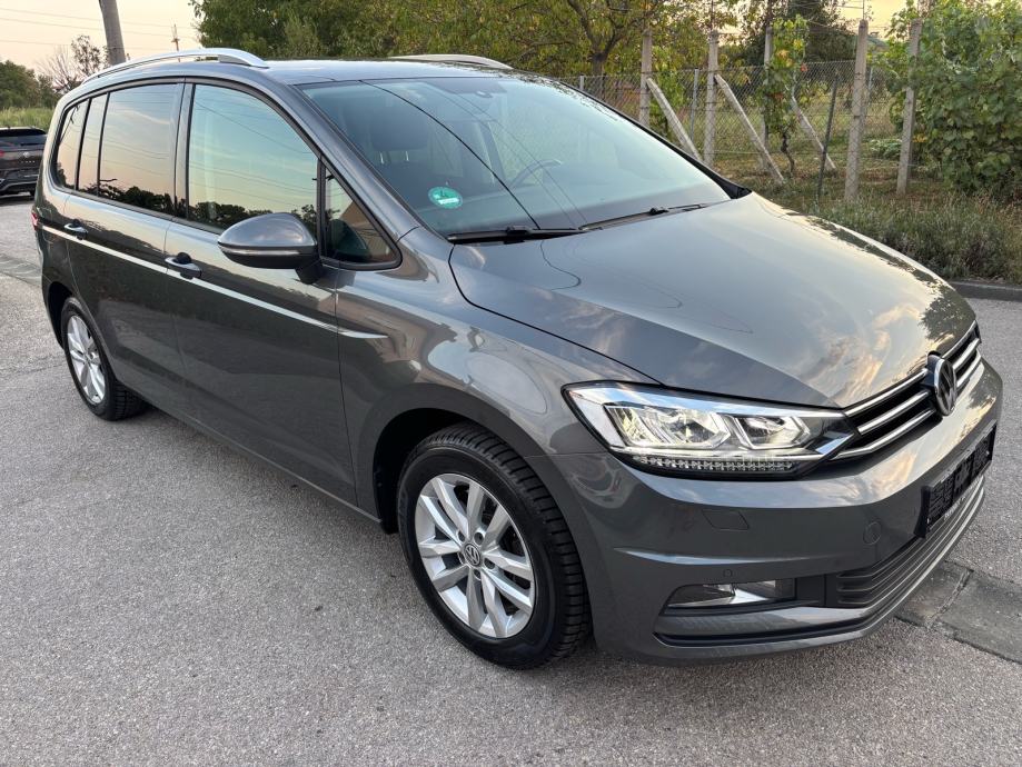 VW Touran 1,2 TSI, fotografija 3