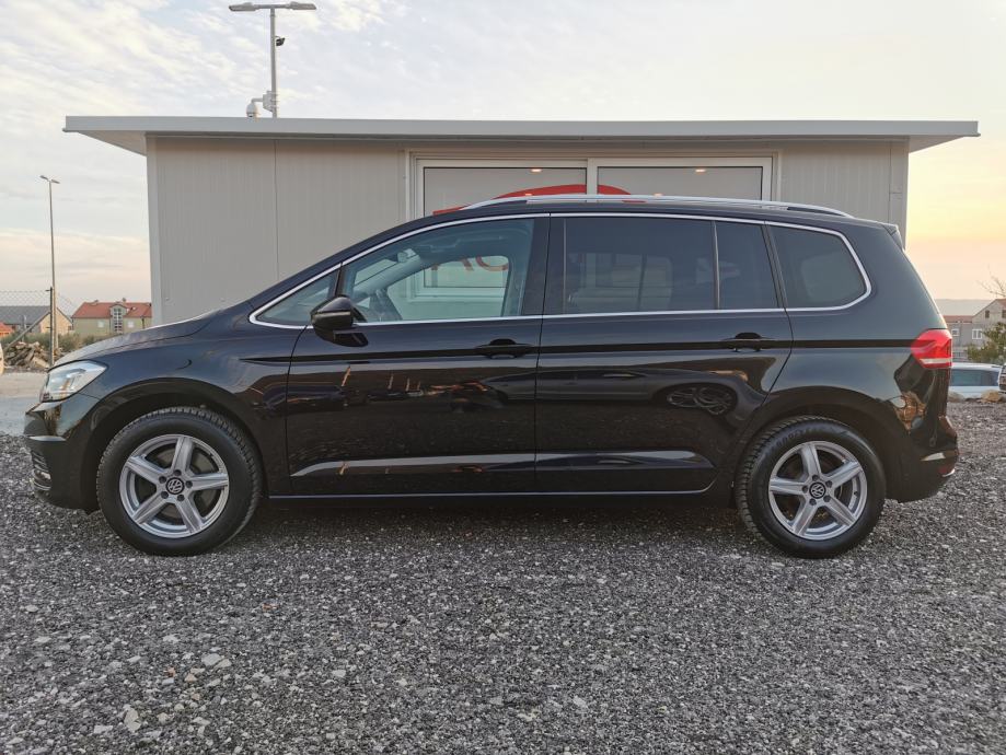 VW Touran 1 6 TDI BMT mod 2017 2016 god