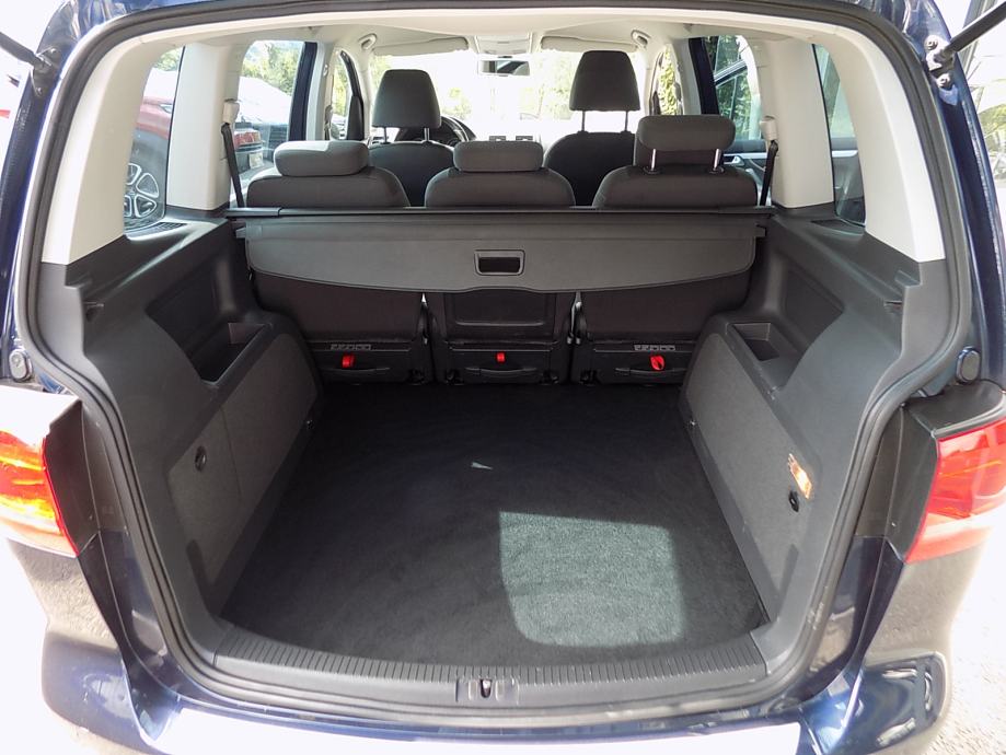 VW Touran 1,6 TDI...MOGUĆA GARANCIJA NA VOZILO, fotografija 20