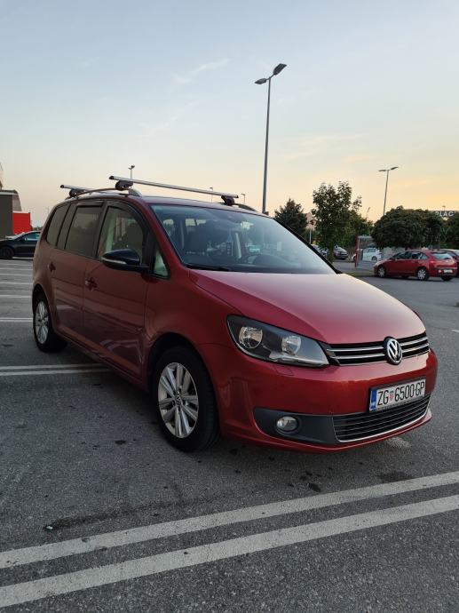 VW Touran 1,6 TDI DSG 2012 7 SJEDALA, fotografija 3