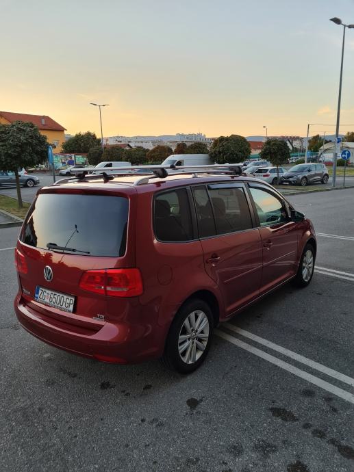 VW Touran 1,6 TDI DSG 2012 7 SJEDALA, fotografija 6
