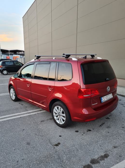 VW Touran 1,6 TDI DSG 2012 7 SJEDALA, fotografija 4