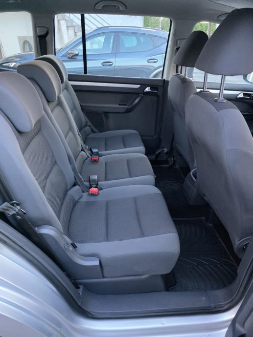 VW Touran 1,6 TDI, fotografija 7