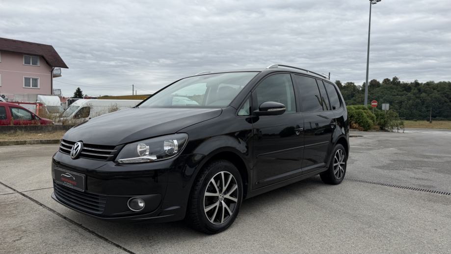 VW Touran 1,6 TDI, fotografija 2