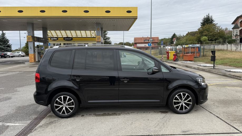 VW Touran 1,6 TDI, fotografija 8