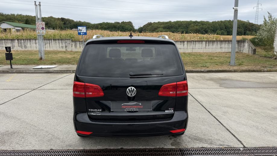VW Touran 1,6 TDI, fotografija 15