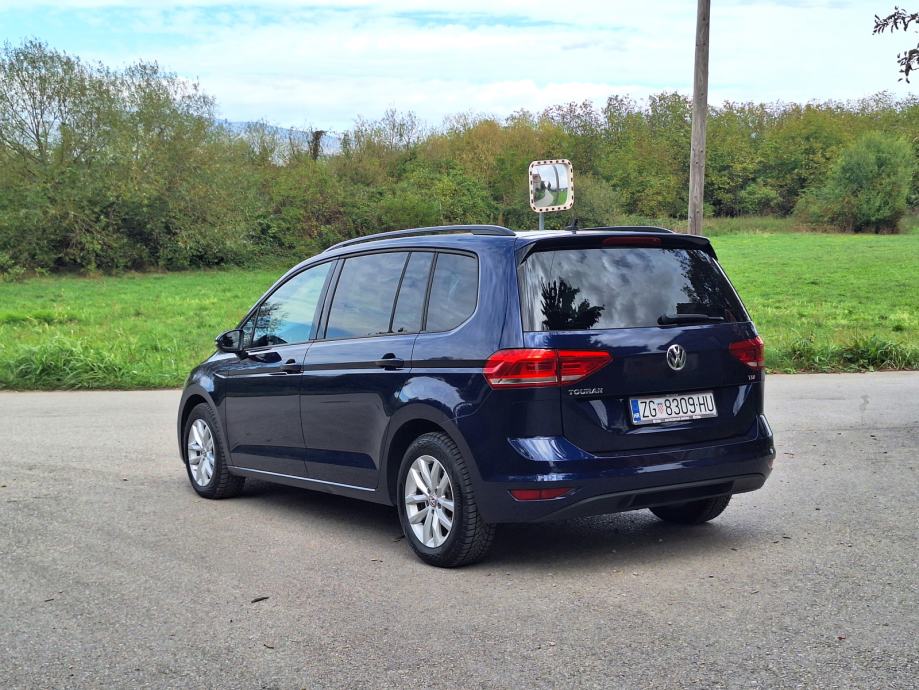 VW Touran 1,6 TDI, fotografija 9
