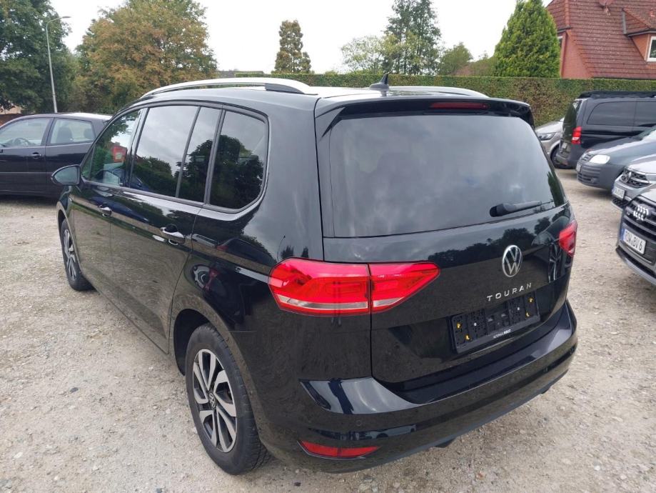 VW Touran 2.0 TDI ⭐ 7 sjedala ⭐ Navi, Grij.sjed, ACC, 2022., fotografija 3