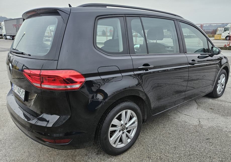 VW Touran 2,0 TDI automatik, fotografija 6