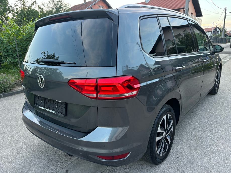 VW Touran 2,0 TDI automatik, fotografija 5