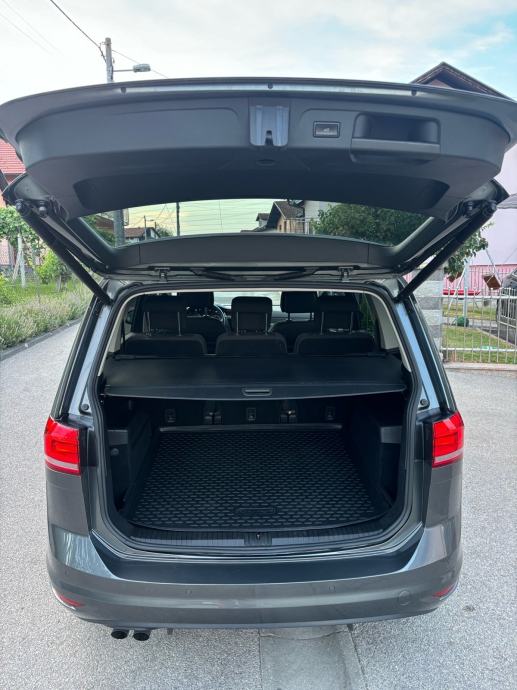 VW Touran 2,0 TDI automatik, fotografija 9