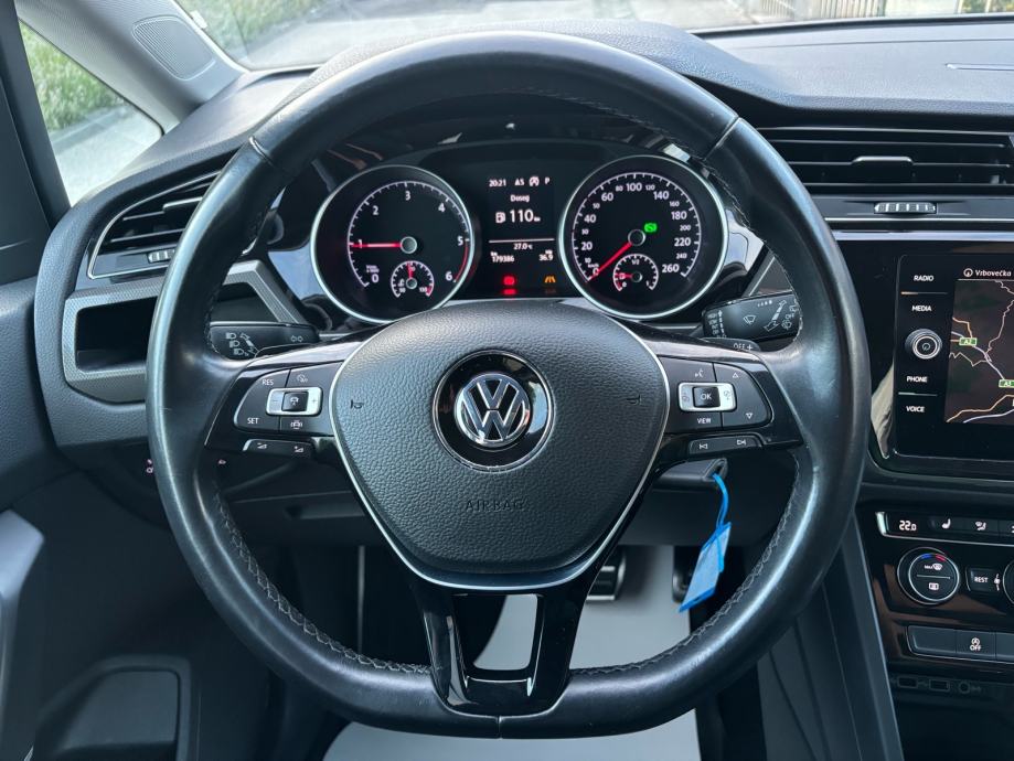 VW Touran 2,0 TDI automatik, fotografija 17