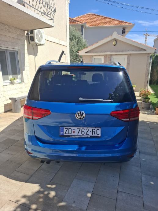 VW Touran 2,0 TDI Dsg 7sjedala, pogled izvana - slika 3