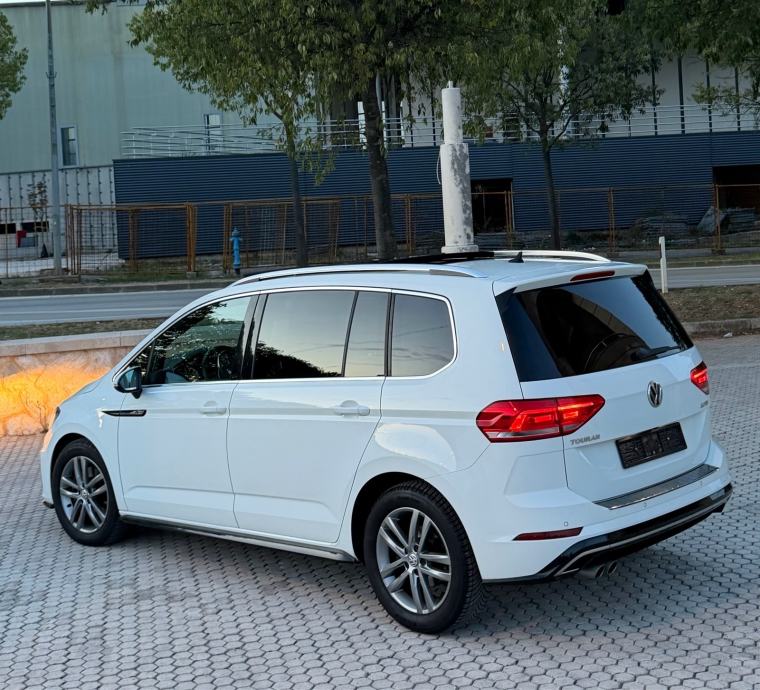 VW TOURAN 2.0 TDI _ DSG ~ 3 x R LINE ~ 7 SJEDALA , PANO.,NAVI,KAMERA !, fotografija 4
