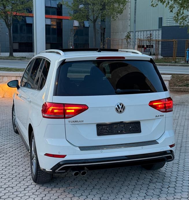 VW TOURAN 2.0 TDI _ DSG ~ 3 x R LINE ~ 7 SJEDALA , PANO.,NAVI,KAMERA !, fotografija 13