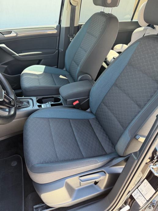 VW Touran 2.0 TDI Iqdrive, fotografija 7