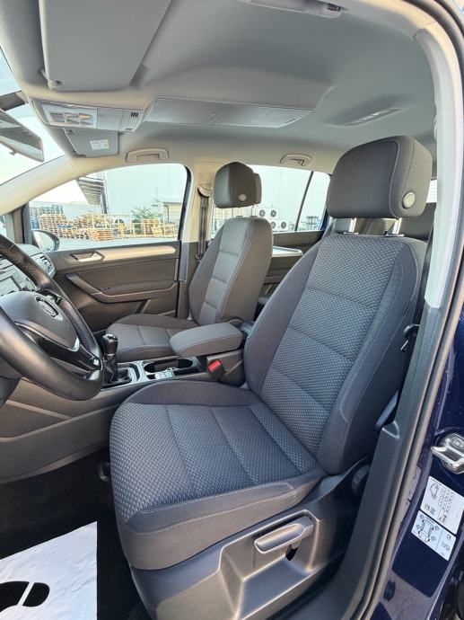 VW Touran 2,0 TDI #LED #PDC #TOP STANJE, fotografija 17