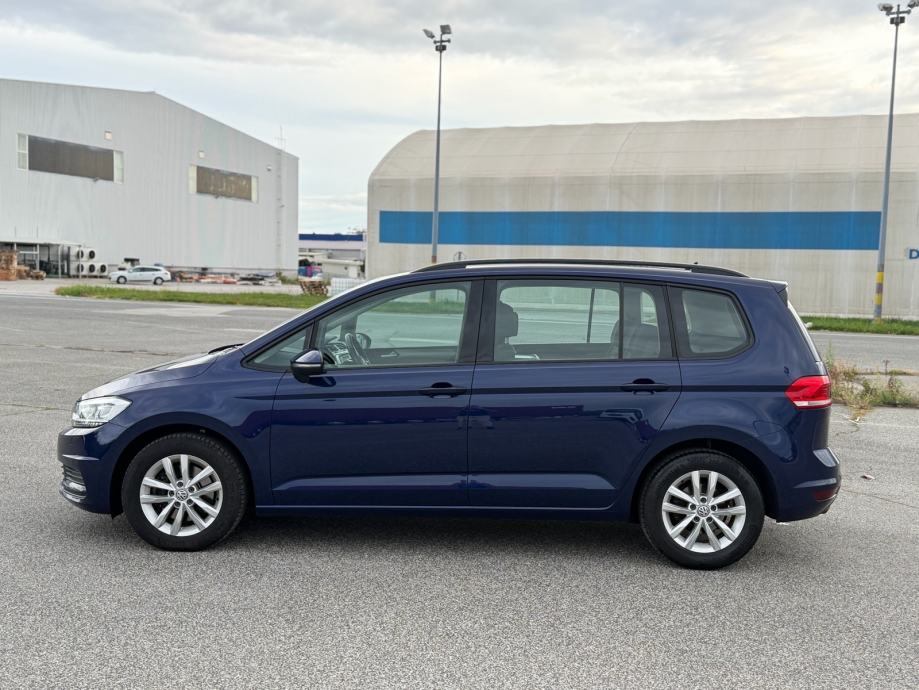 VW Touran 2,0 TDI #LED #PDC #TOP STANJE, fotografija 4