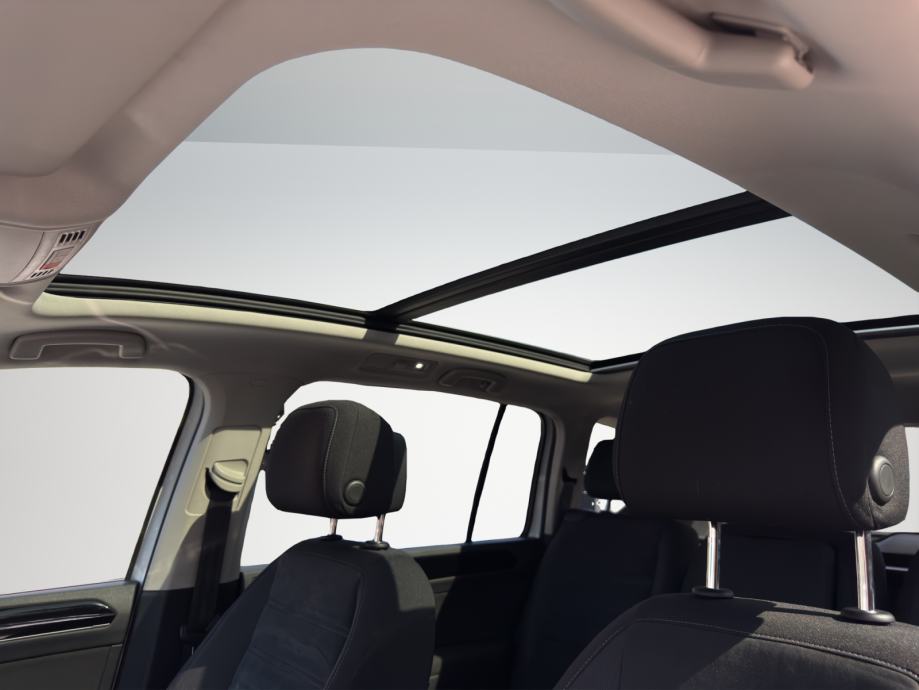 VW Touran 2.0 TDI DSG R-Line "7 sjedala", fotografija 14
