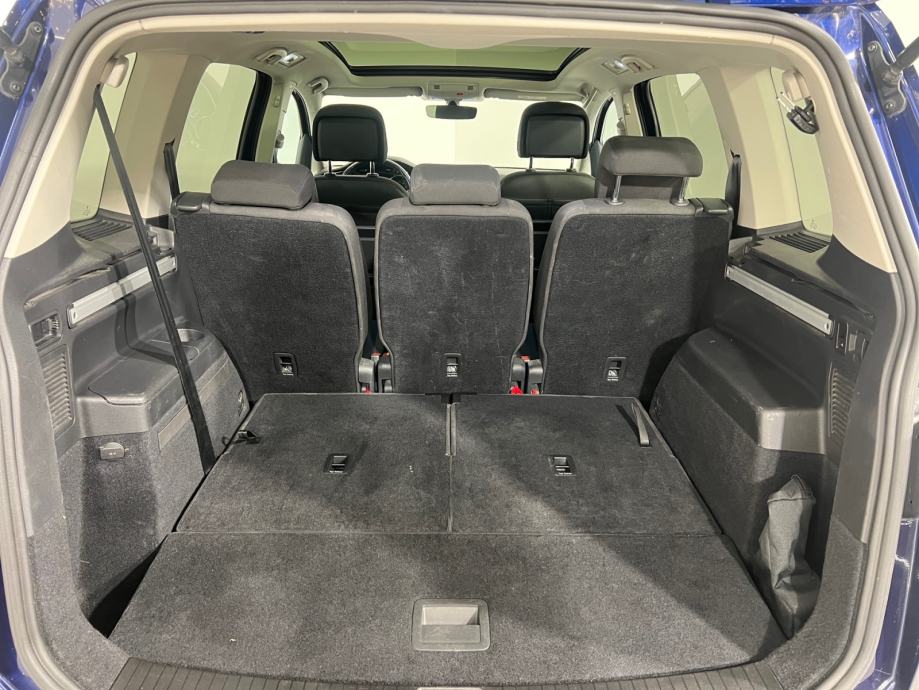 VW Touran 2.0 TDI UNITED, fotografija 11