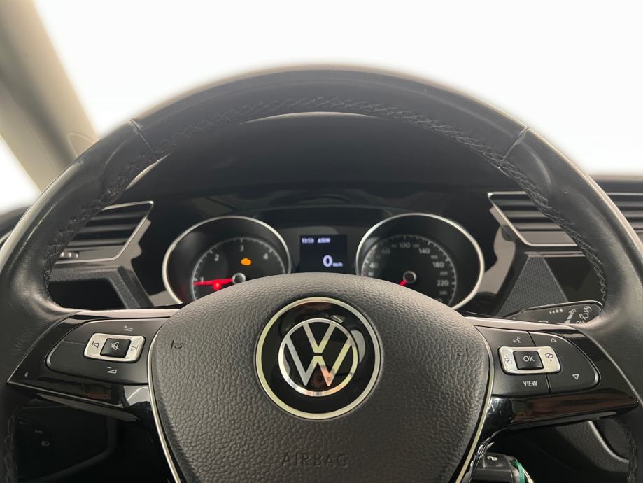 VW Touran 2.0 TDI UNITED, fotografija 15