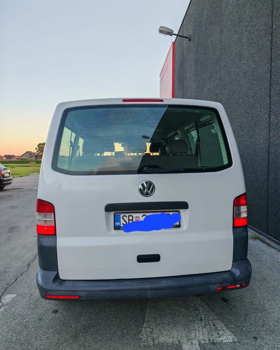 VW Transporter 2,0 TDI, fotografija 4