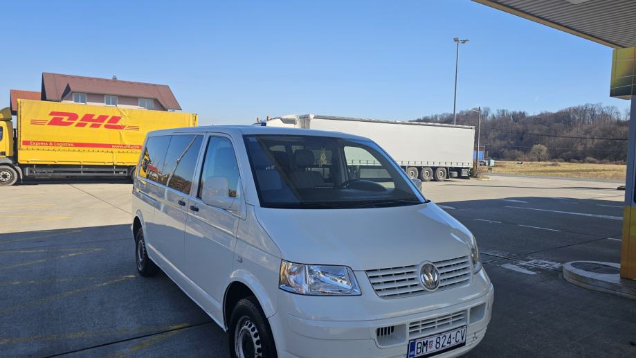 vw-transporter-kombi-2-5tdi-2008-god