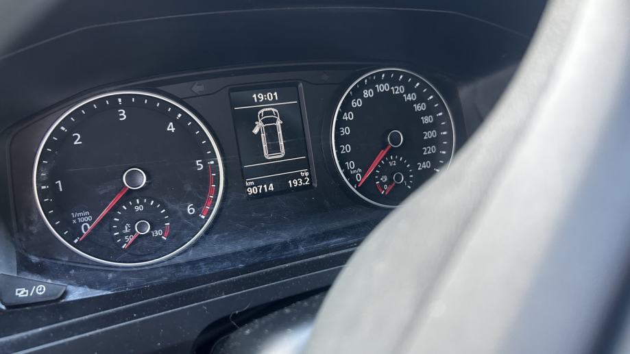 VW Transporter VW T6 9 sjedala, 150ks,novi servis, top stanje, fotografija 9
