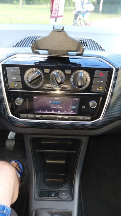 VW Up! 1,0 2023god. 49000km., fotografija 11