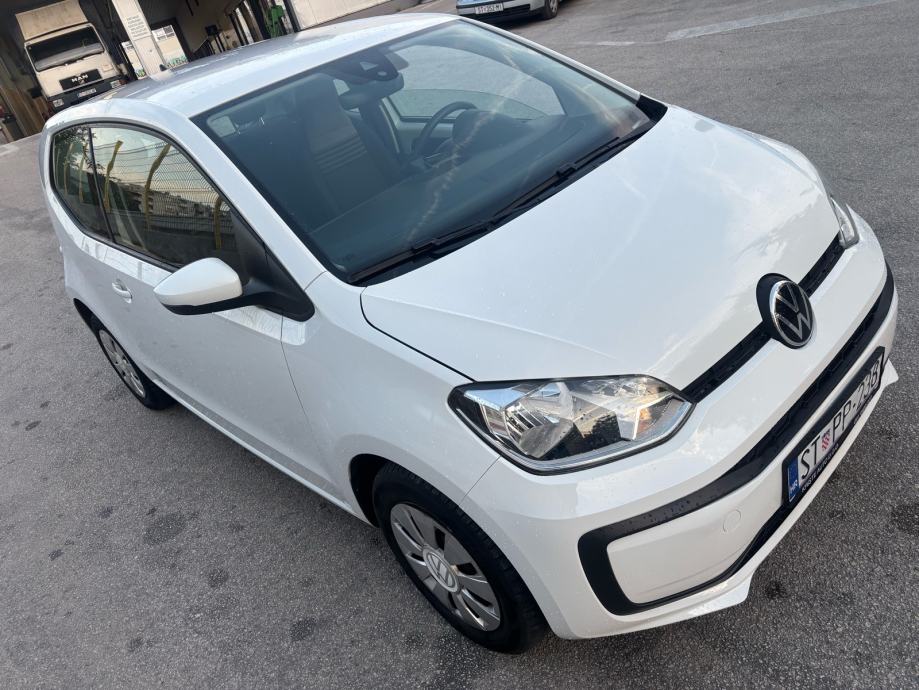 VW Up! 1,0 G 2023 Reg 10/2027 Akcija 6999 €, fotografija 2