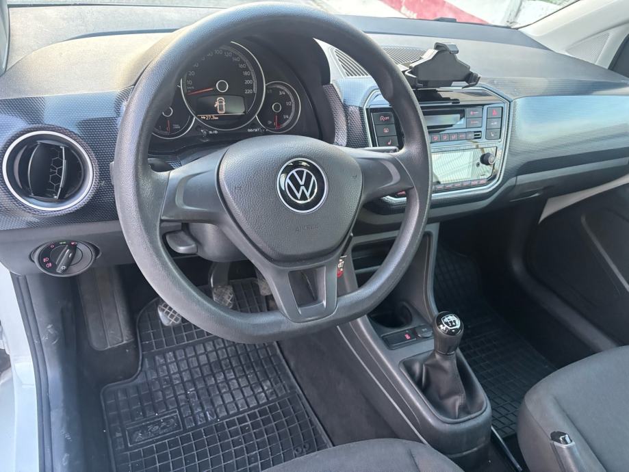 VW Up! 1,0 G 2023 Reg 10/2027 Akcija 6999 €, fotografija 11