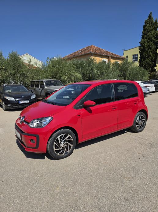 VW Up! 1,0 join 46 tisuca km, fotografija 3