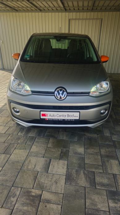VW Up! 1,0 ,kamera,senzori, gr sjedala...rata od 130€, fotografija 4