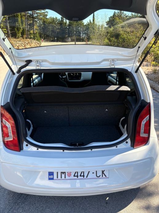 VW Up! 1,0 MPI 2016., fotografija 7